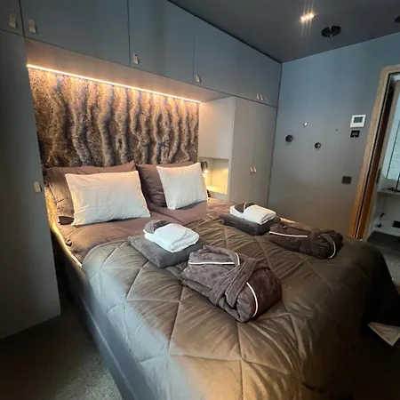 דירה Snowbird Levi, Arctic Nook לוי