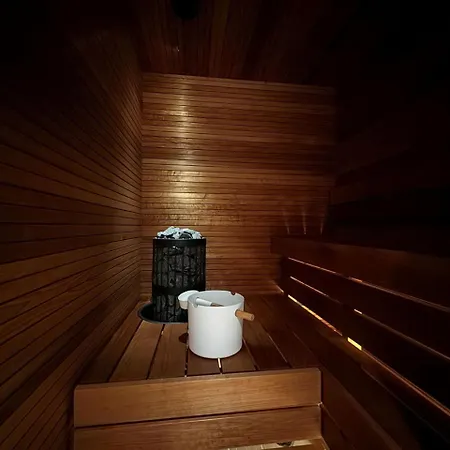 Snowbird Levi, Arctic Nook לוי