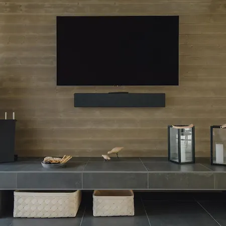 Snowbird Levi, Arctic Nook