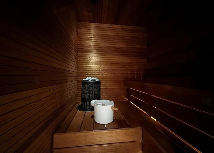 Snowbird Levi, Arctic Nook 레비