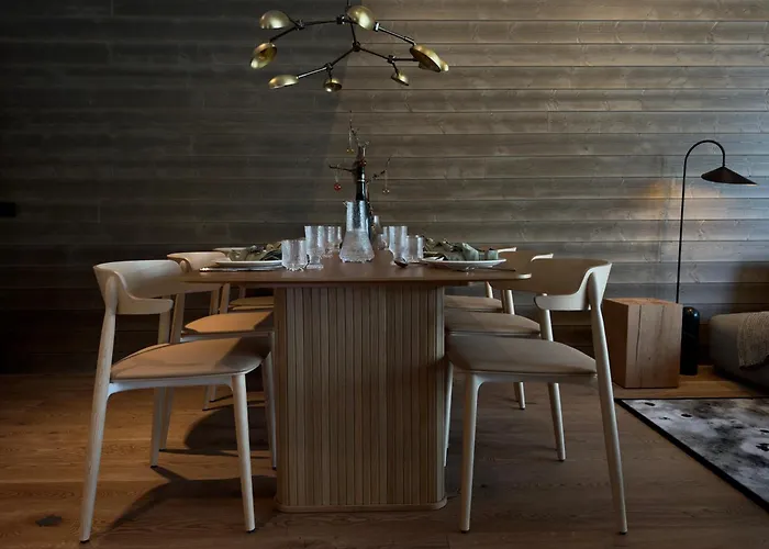 Snowbird Levi, Arctic Nook