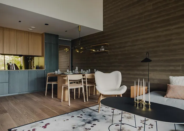 Snowbird Levi, Arctic Nook 레비