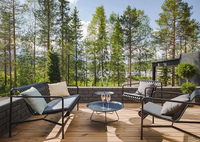 Snowbird Levi, Arctic Nook