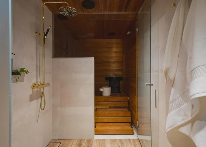 Snowbird Levi, Arctic Nook 레비